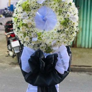 vong-hoa-chia-buon-yen-nghi-050121